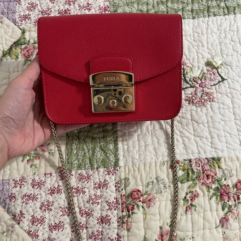 Furla Metropolis Ruby Color - image 1